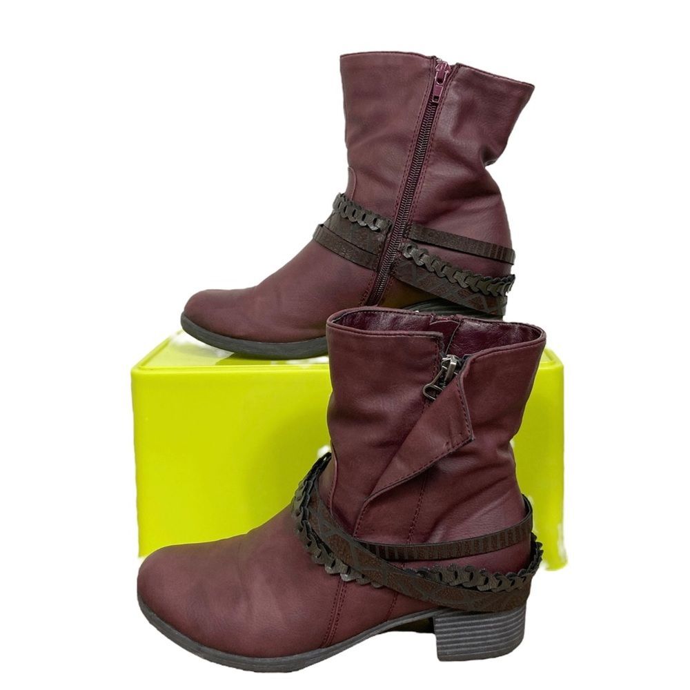 Muk Luks Women's Laney Boots Size 9
